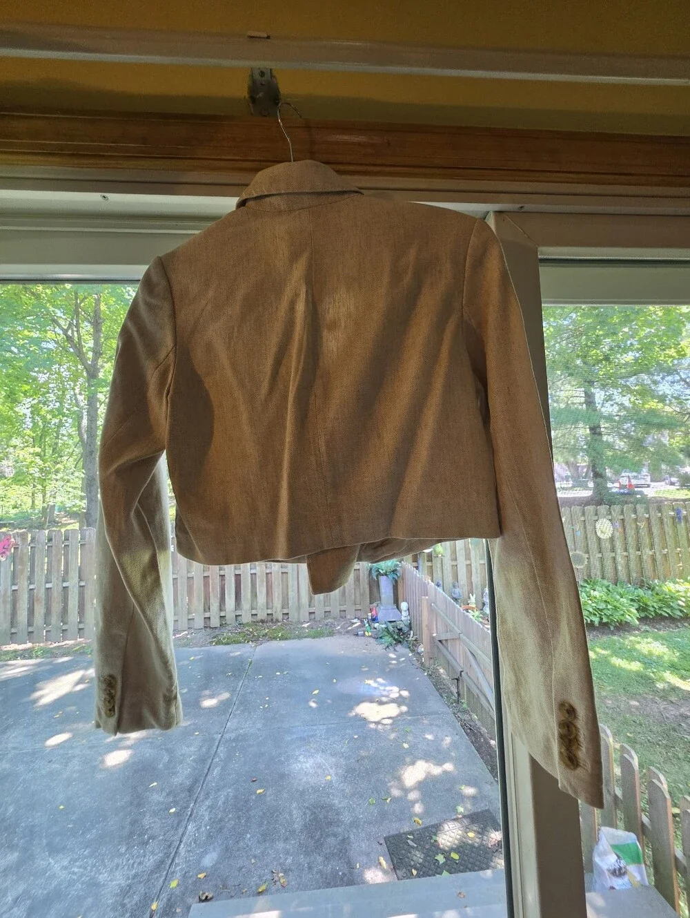 Banana Republic Cropped Beige Double-Breasted Blazer